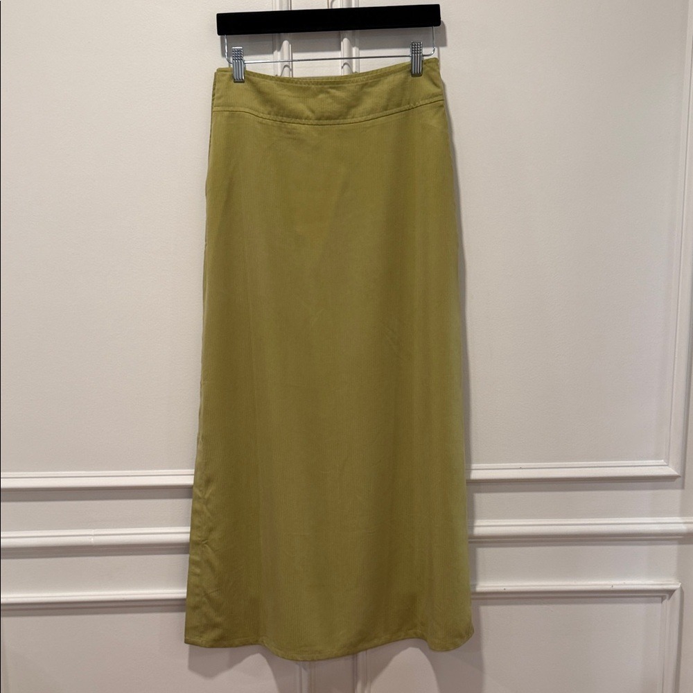 Tommy Bahama Green Midi Skirt Size 4 Side Button Detail NWT - Picture 2 of 3